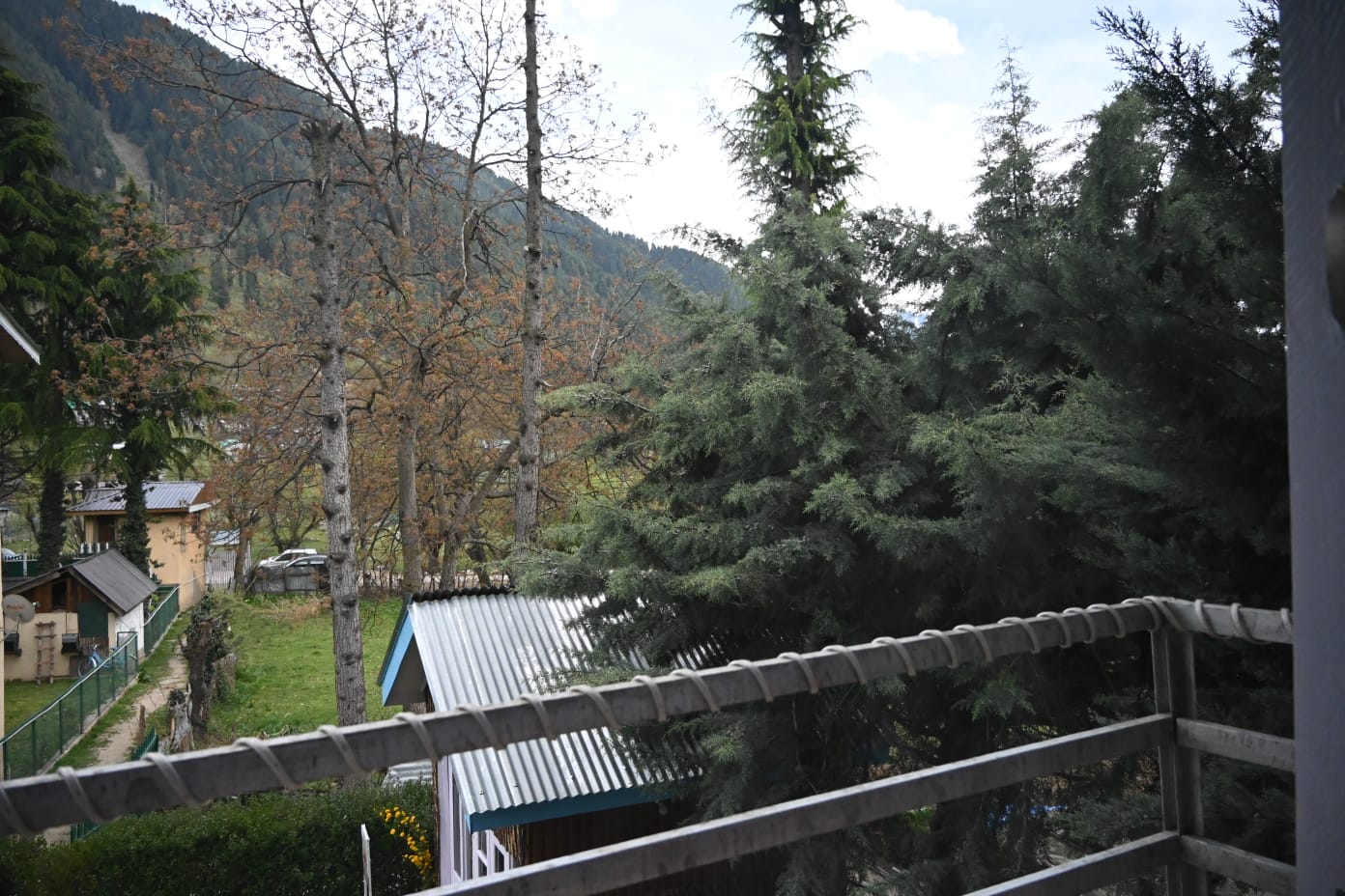 Magic Himalayan Cottage Gallery